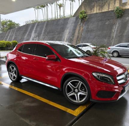 MERCEDES-BENZ GLA 250 2.0 16V TURBO GASOLINA SPORT 4P AUTOMÁTICO MERCEDES-BENZ GLA 250 2.0 16V TURBO GASOLINA SPORT 4P AUTOMÁTICO